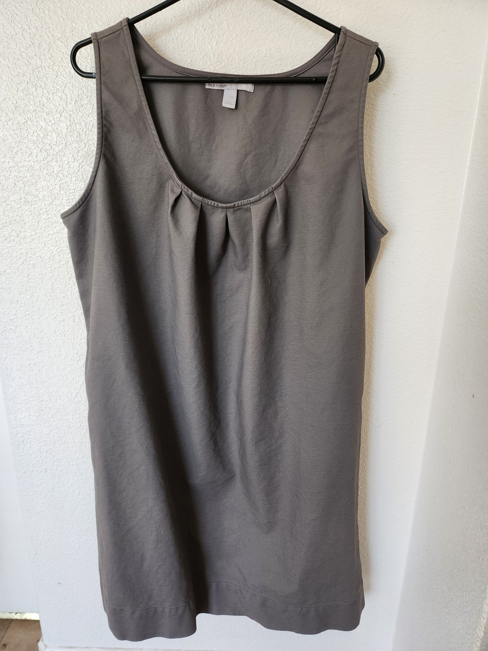 Old Navy XXL Taupe Gray Sleeveless Pleated Dress